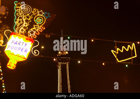 La tour de Blackpool illuminations de Blackpool néon Banque D'Images