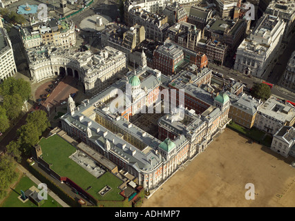 Vue aérienne de l'ancien bâtiment de l'Amirauté à Londres, maintenant utilisé par le gouvernement britannique des Affaires étrangères et du Commonwealth Banque D'Images