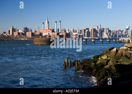 Manhattan vu depuis Brooklyn New York USA Banque D'Images