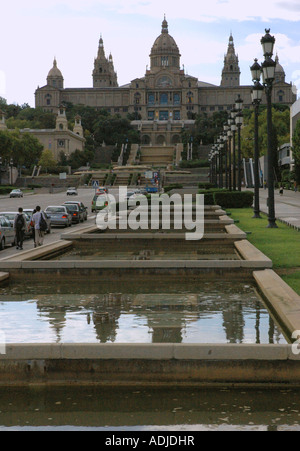 Avis de Museu Nacional d'Art de Catalunya Plaça de Espanya Barça Barcelone Catalogne Catalogne Costa Brava España Espagne Europe Banque D'Images