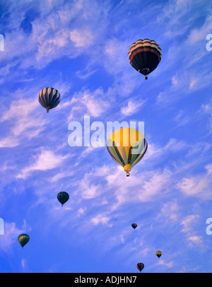 Montgolfières décoller et de l'Art Festival de l'air de l'Oregon Albany Banque D'Images