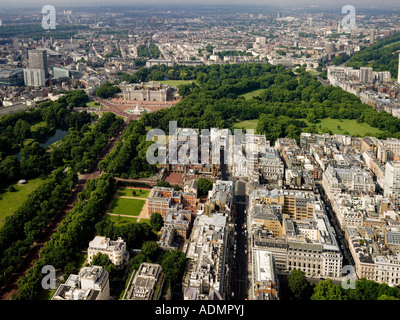 Aériennes montrant le palais de Buckingham à Londres Banque D'Images