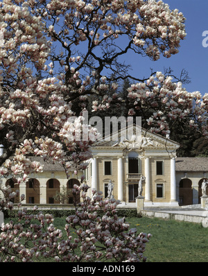 Maser bei Trévise, Villa Barbaro, mit la façade Magnolie Banque D'Images