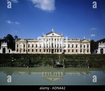 Stra an der Brenta, Villa Pisani, Gartenansicht, erbaut 1735 Banque D'Images