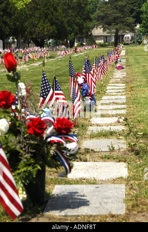 Memorial Day à un cimetière de guerre US dans le Michigan MI Banque D'Images