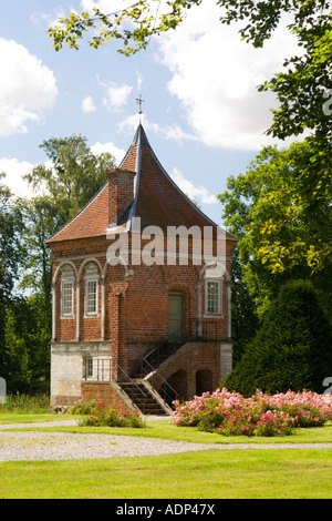 Close up du pavillon dans les jardins de Rosenholm château dans Hornselt près de Jutland Danemark Aarhus Banque D'Images