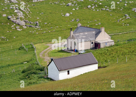 Croft House and Barn. Carnish, Uig, Isle Of Lewis, Scotland, UK. Banque D'Images