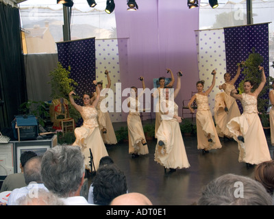 La danse flamenca dans un studio de télévision portable à la Feria, Fuengirola Fuengirola, Costa del Sol, Andalousie, Espagne, Europe, Banque D'Images