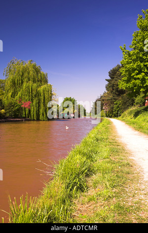 Canal à Northwich, Cheshire, Angleterre Banque D'Images