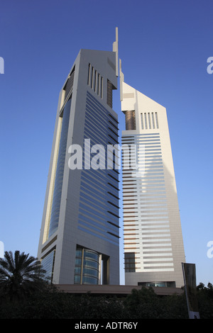 L'Emirates Towers, Dubaï Banque D'Images