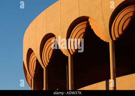 Close up de colonnes du Grady Gammage Memorial Auditorium Tempe Arizona Banque D'Images