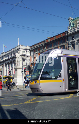 Le Luas O Connell Street Dublin Irlande Banque D'Images