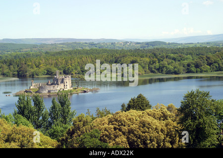 Vue aérienne de l'Île Château Irlande Lough Key Forest Park Banque D'Images