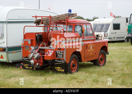 Land Rover feu basée sur le moteur au juste dans le Suffolk Rougham en juin 2006 Banque D'Images