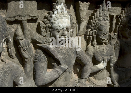 Sculpture bas-relief Angor Thom Angkor Wat Cambodia Banque D'Images