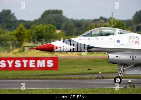 Les Thunderbirds de l'US Air Force USAF équipe acrobatique USA Aerobatic Team Banque D'Images