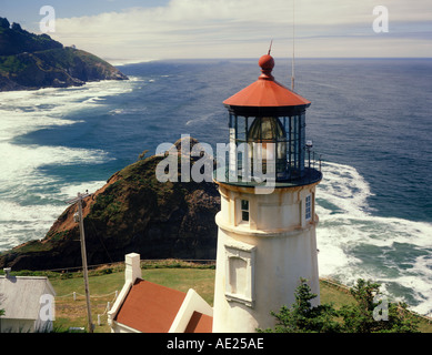 Phare de Heceta Head Parc d'état de Devils Elbow sur l'éperon central Oregon Coast Banque D'Images