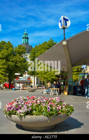 Place Odenplan avec l'église Gustav Vasa dans le centre de Stockholm Suède UE Banque D'Images