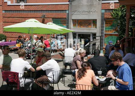 Ann Arbor Michigan, Kerrytown historique Market District, Zingerman's Delicatessen, terrasse extérieure, tables, salle à manger, tables, MI070720092 Banque D'Images