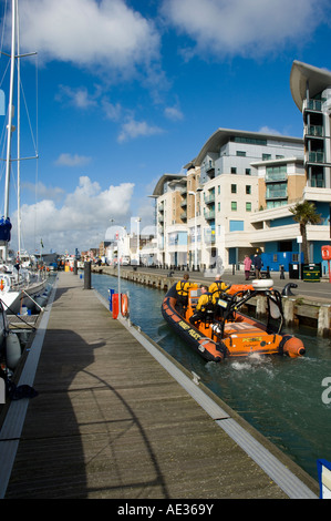 La police maritime lancement à Poole Quay, Dorset, UK Banque D'Images