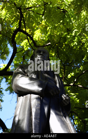 Statue d'Isambard Kingdom Brunel Embankment Londres Banque D'Images