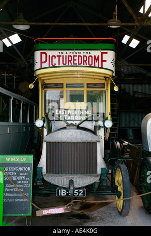 Worthing Motor Services, autobus Tillings Stevens exposé au Amberley Working Museum, Sussex, Royaume-Uni Banque D'Images