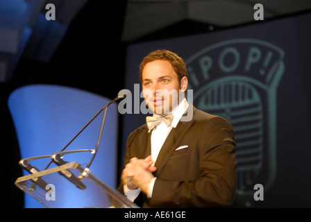 NICK SPANo jeunes talents du monde entier ont aidé à l'IPOP Award Night à New York le 6 juillet 2006, de ses enfants pour les jeunes Banque D'Images