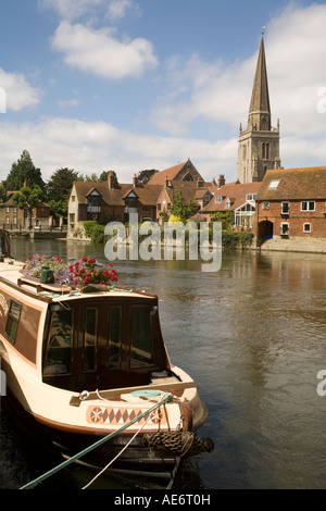 L'Angleterre. L'Oxfordshire. Abingdon. Tamise & StHelens church Banque D'Images