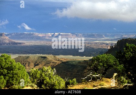 Près de CANYONLANDS MOAB VUE GÉNÉRALE SUR LA VALLÉE DU COLORADO Banque D'Images