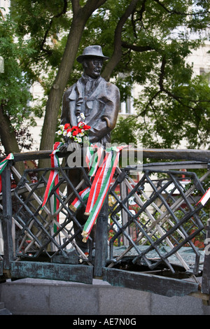 Imre Nagy, statue à Vértanúk tere (Place des Martyrs), Budapest, Hongrie Banque D'Images