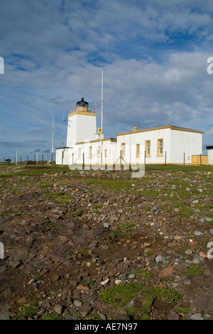 Chef de l'Caldersgeo Sud dh ESHA NESS phare Eshaness SHETLAND tour lumineuse et bâtiments Banque D'Images