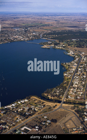 Cantons de Yarrawonga et Mulwala sur "Lake Mulwala" Australiavertical, - Banque D'Images