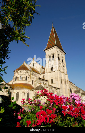 Église abbatiale St Pierre, Preuilly-sur-Claise, Indre-et-Loire (37290), France. Banque D'Images