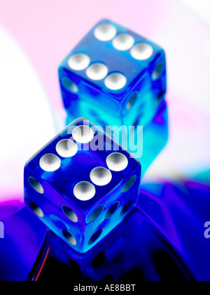 Snake Eyes on dice Banque D'Images