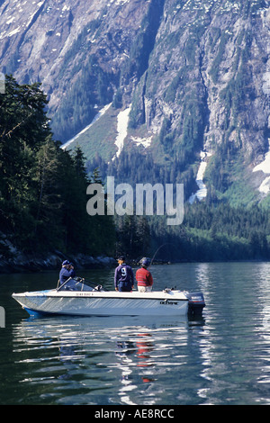 La pêche du saumon de l'Inlet Knight Glacier Bay British Columbia Canada Banque D'Images