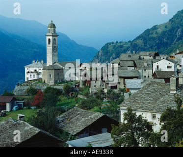 Maisons à Soglio dans bergell valley Banque D'Images