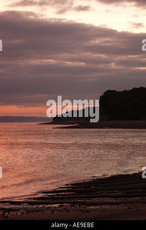 Plage de galets Knap froid Barry Vale of Glamorgan Wales UK Banque D'Images