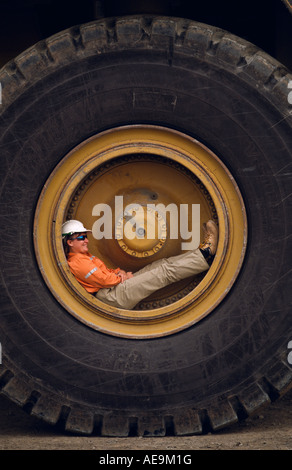 Chauffeur de camion de minerai de l'Australie Banque D'Images