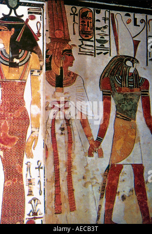 Vallée des Reines Louxor Égypte Nefetari & Horus Banque D'Images