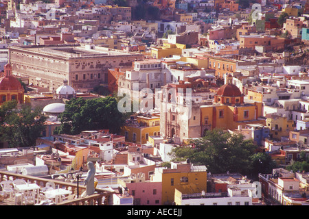 Alhondiga de Granaditas Musée et une vue de la ville de El Pipila Monument Guanajuato Mexique Banque D'Images