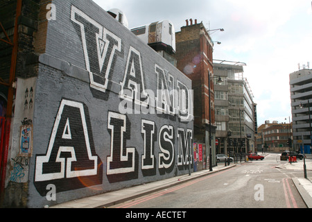 Murale vandalisme d'Eine, Shoreditch, Londres Banque D'Images