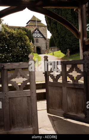 UK Shropshire Oisans St Georges Eglise du lychgate Banque D'Images