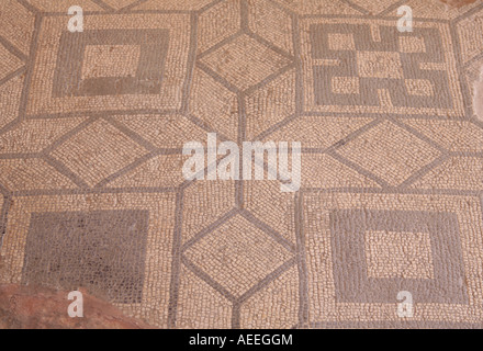 Noir et blanc géométrique mosaïque à Fishbourne Roman Palace, West Sussex, Angleterre Banque D'Images