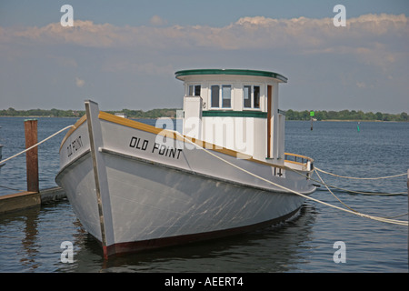 L'ancien point est d'un assortiment de navires à l'affiche au Musée maritime de la baie de Chesapeake Banque D'Images