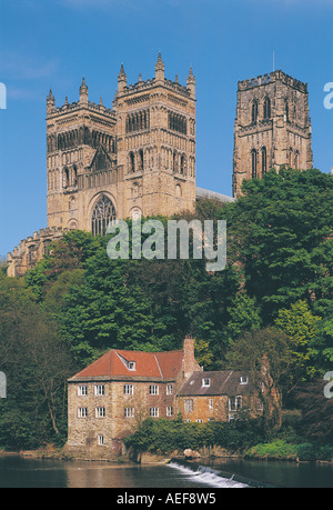 Cathédrale de Durham et le moulin à foulon, ville de Durham, Royaume-Uni Banque D'Images