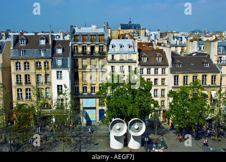 INVESTISSEMENTS Paris France, anciens immeubles d'appartements façades, dans le Marais, sur la Plaza paysages urbains Banque D'Images