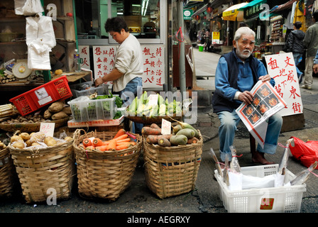 Gage street market stall dans le centre de Hong Kong Banque D'Images