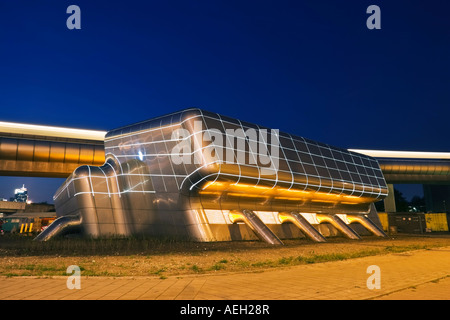 BOOSTER 285 STATION ZUID AMSTERDAM vainqueur du Dutch steel award 2006 Banque D'Images