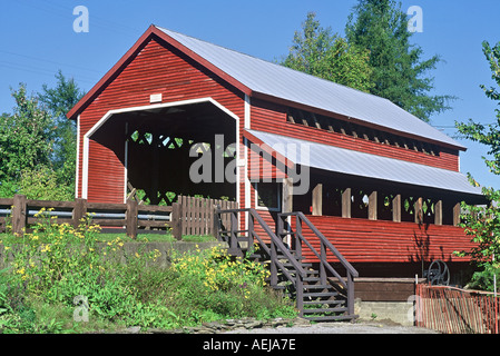 Ulverton pont couvert dans l'estrie Québec Canada Banque D'Images