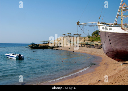 Vue sur la baie de Shark à Sharm el-Sheikh ville de villégiature située à la pointe sud de la péninsule du Sinaï, en Égypte Banque D'Images